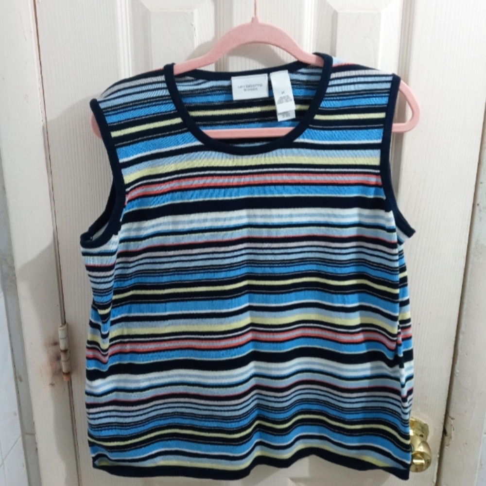Liz Claiborne Blue Stripes Woman Sleeveless Top Size 1X